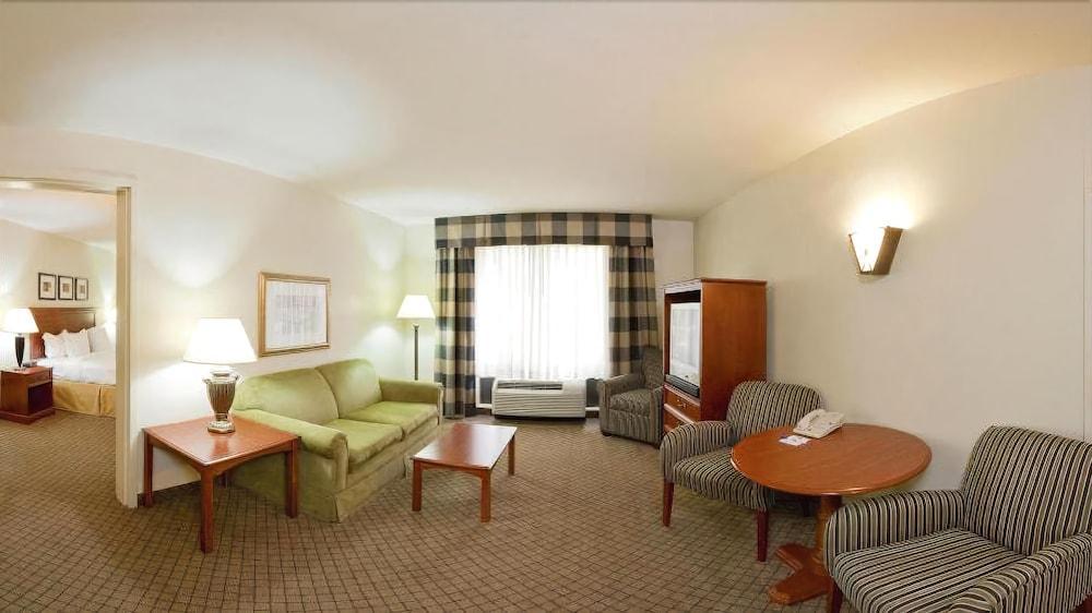 Express & Jackson - By Ihg Hotel
