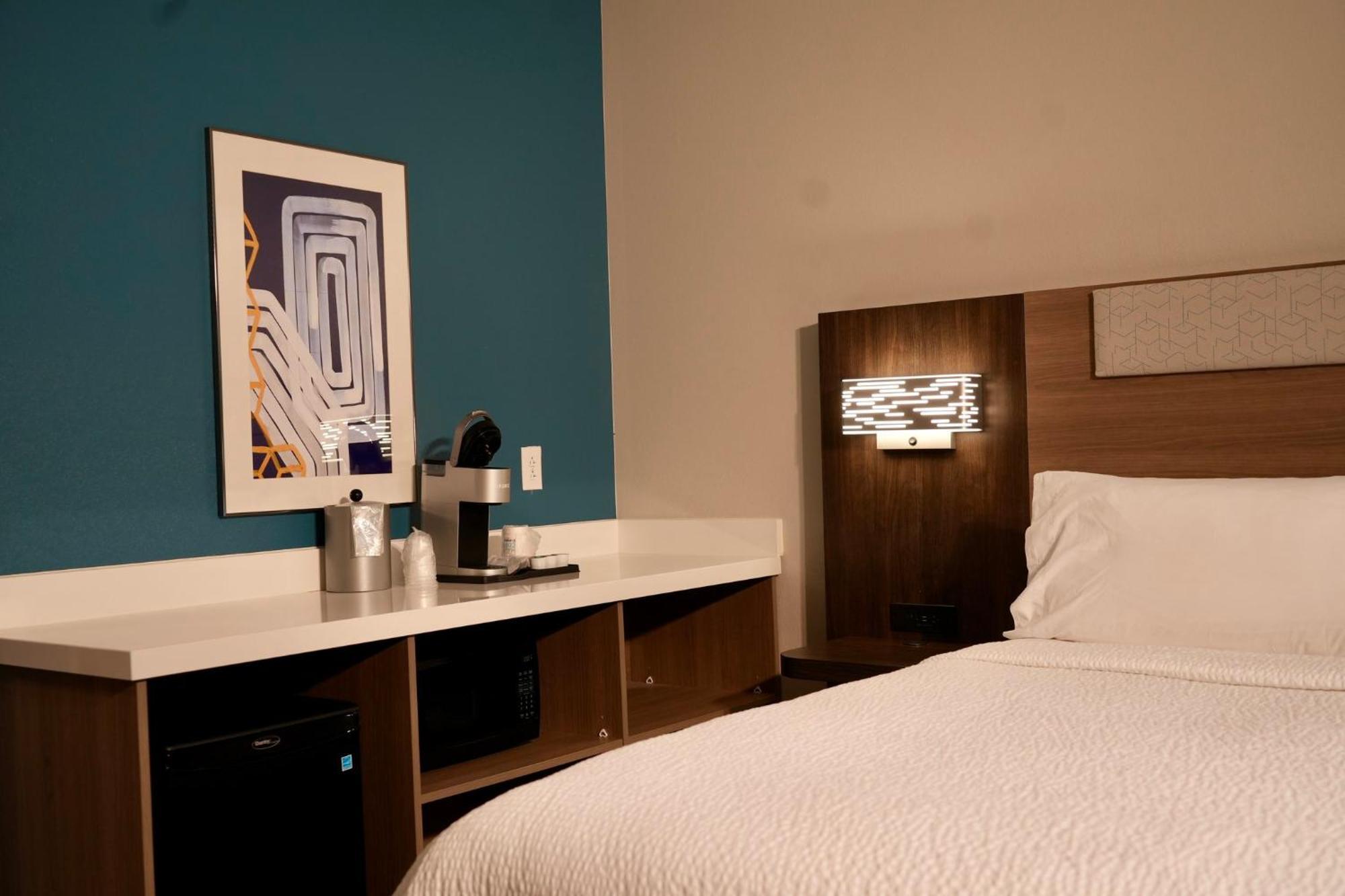 Express & Jackson - By Ihg Hotel