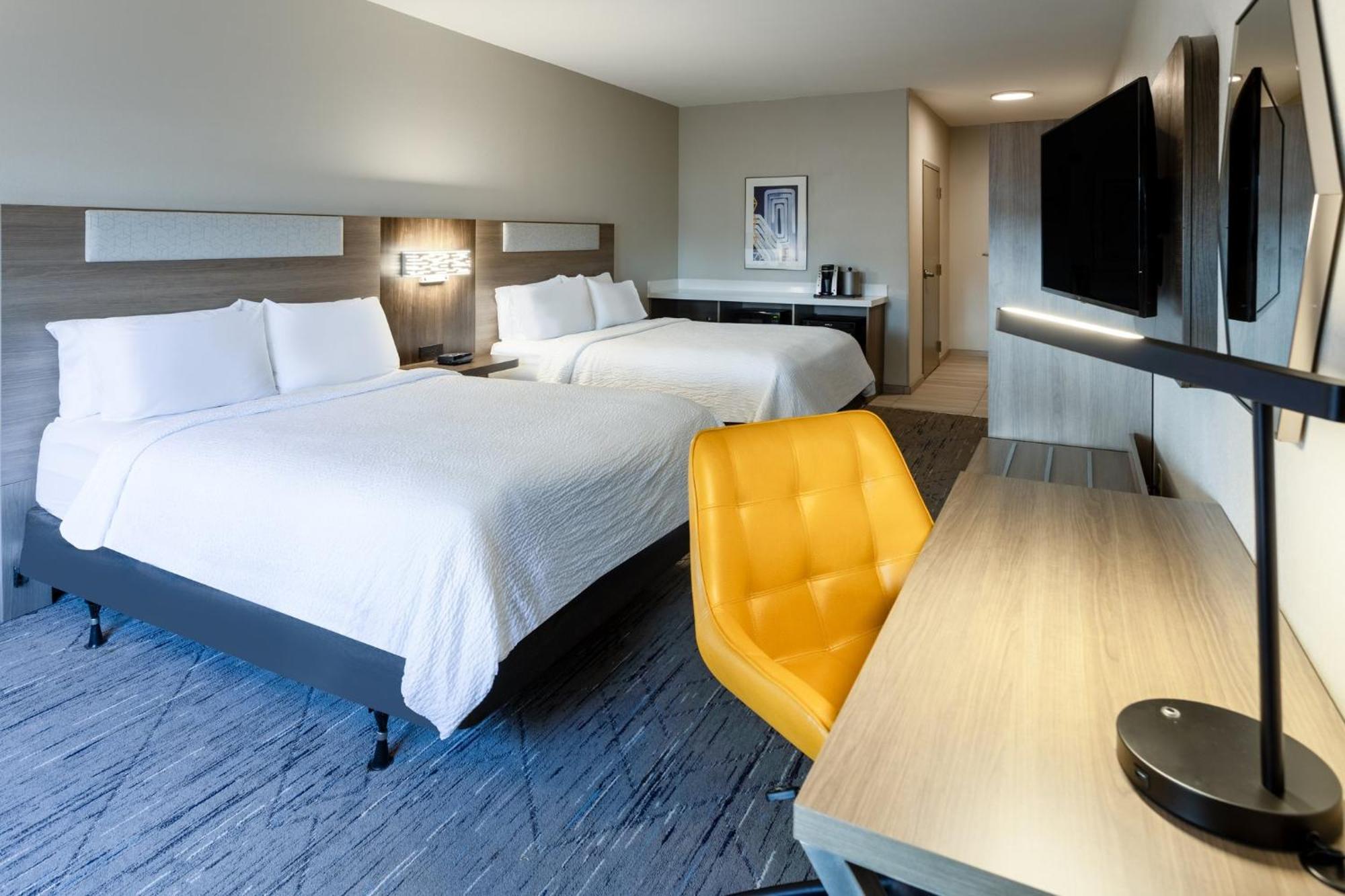 Express & Jackson - By Ihg