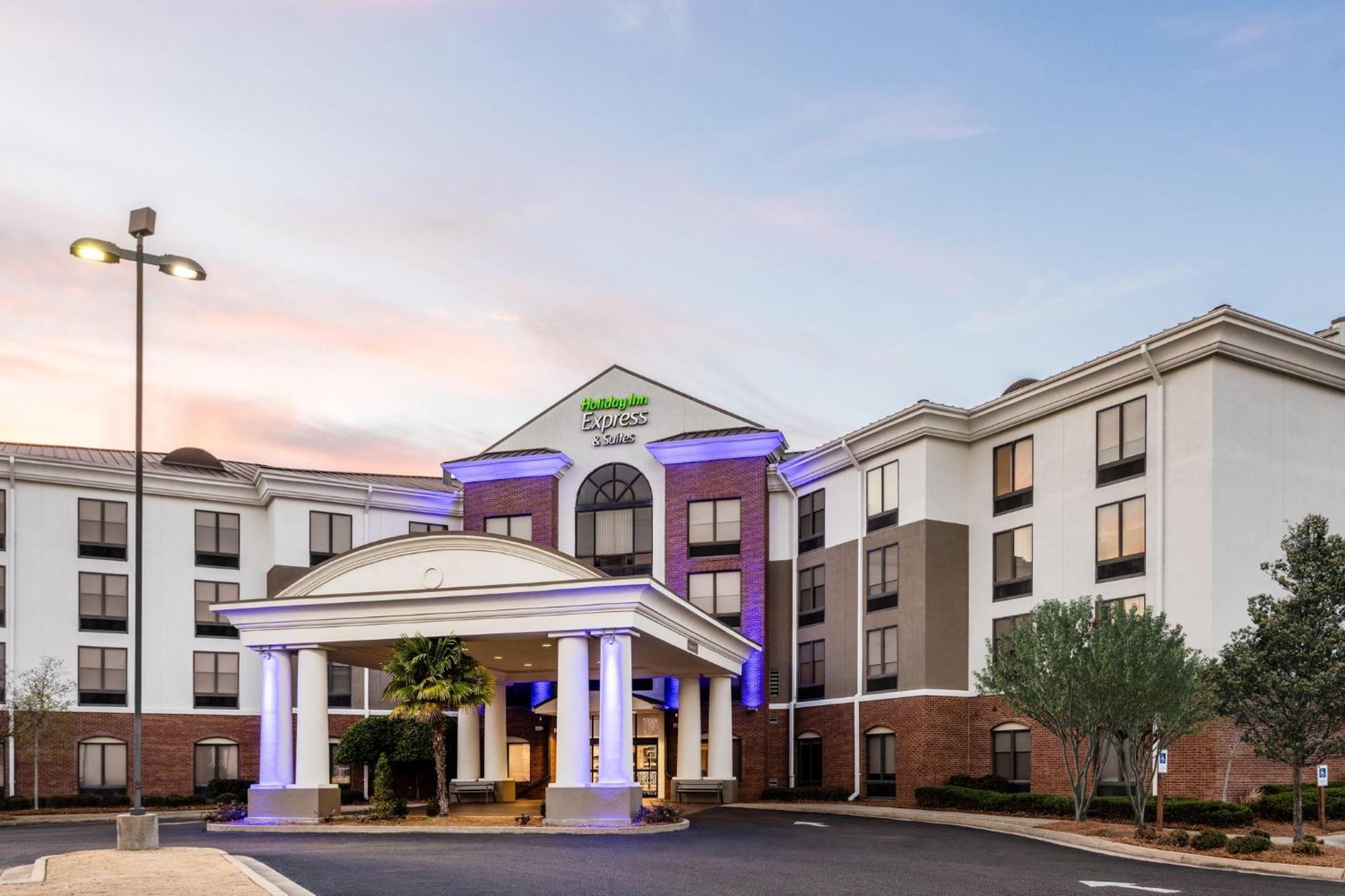 Express & Jackson - By Ihg Flowood