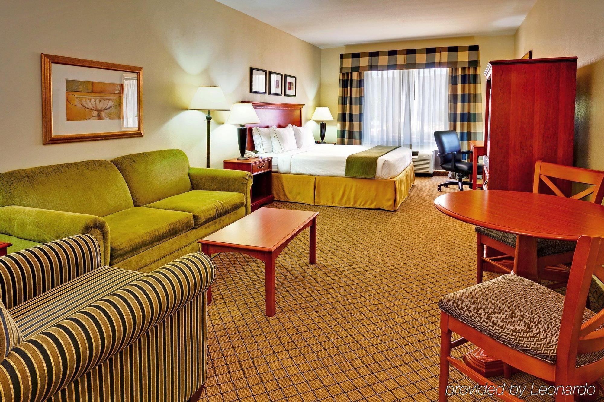 Express & Jackson - By Ihg Hotel