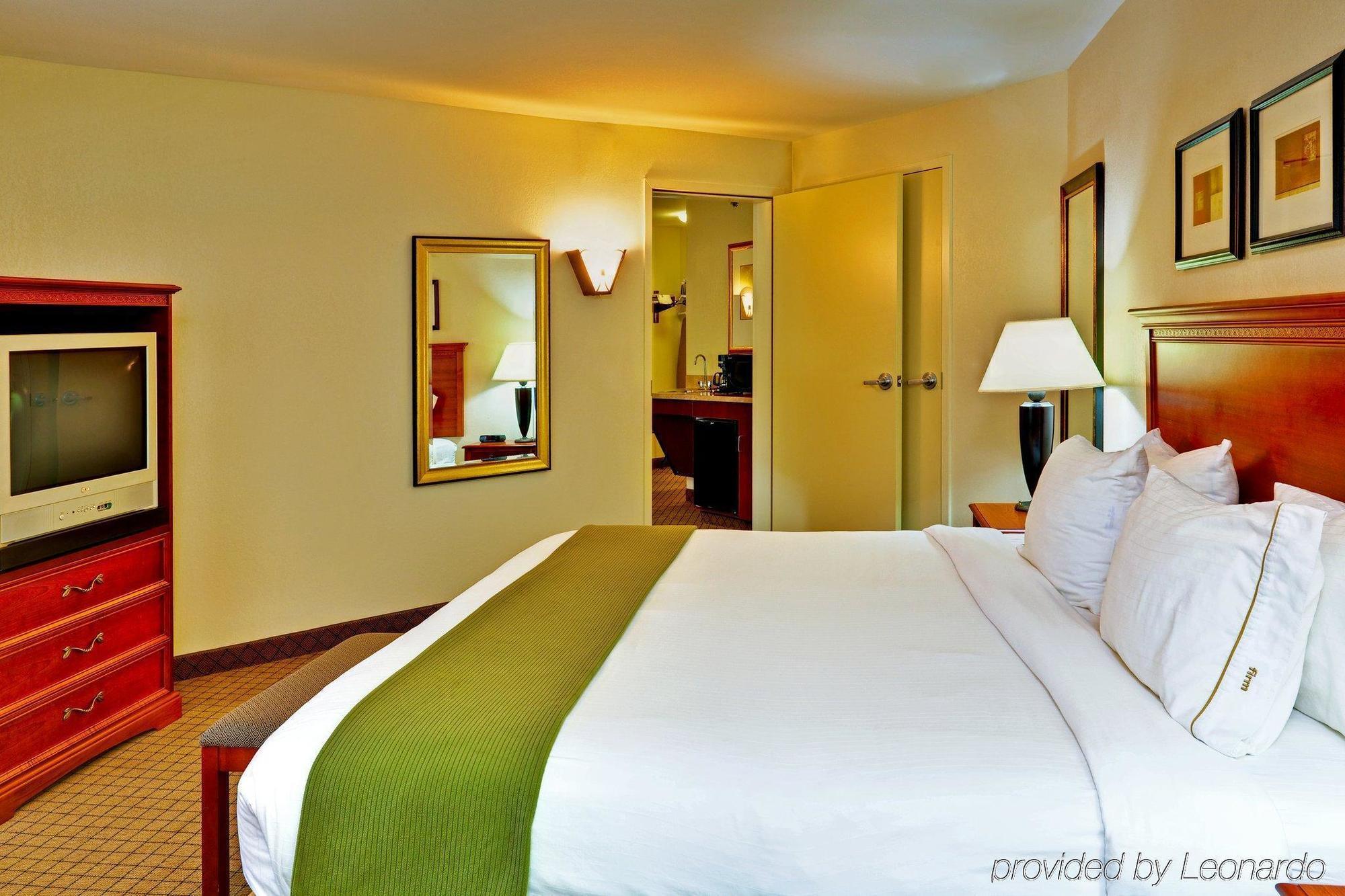 Express & Jackson - By Ihg Hotel Flowood