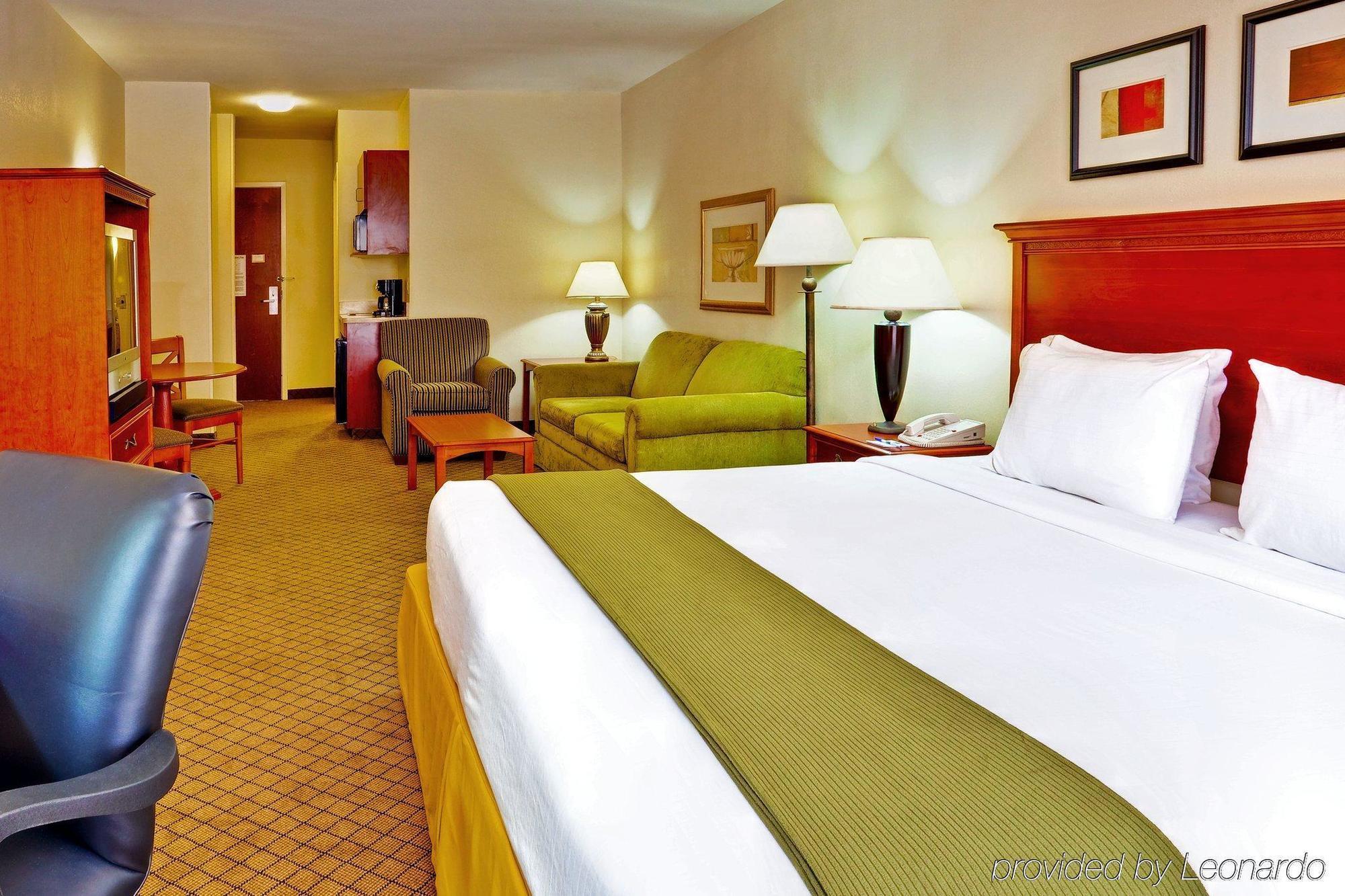 Express & Jackson - By Ihg Hotel