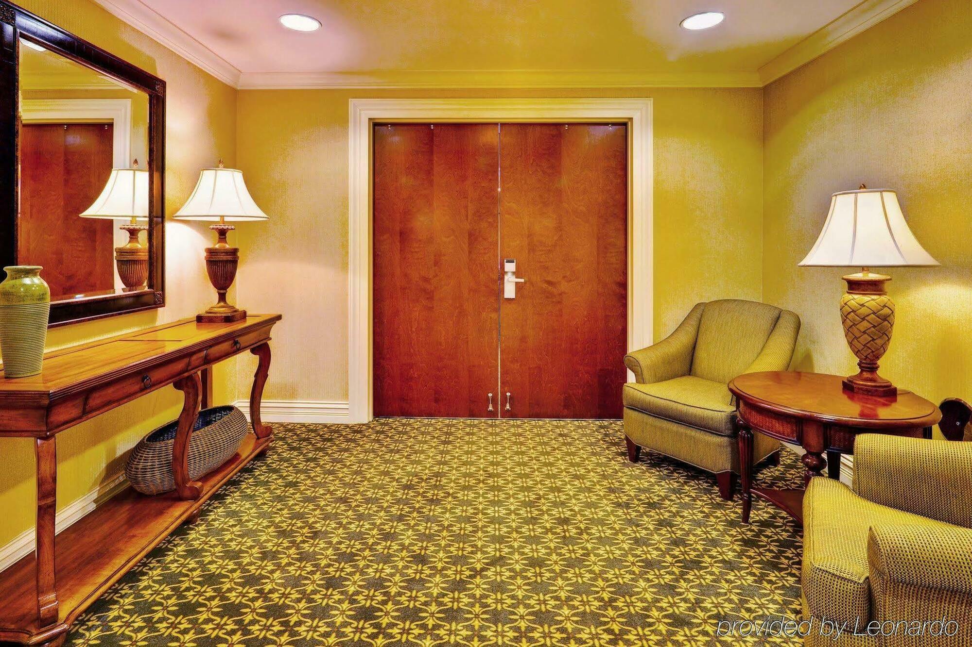 Express & Jackson - By Ihg